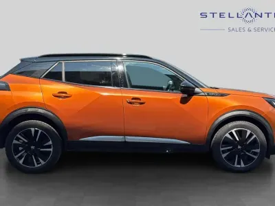 Used Peugeot 2008 GT-line 129 HP (94 kW) 2020 Orange SUV