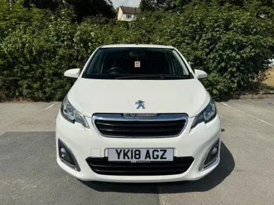 Used Peugeot 108 Allure 82 HP (60 kW) 2018 White Hatchback