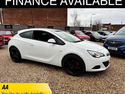 Used Vauxhall Astra GTC Sport 2015 White Hatchback