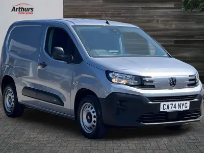 Used Peugeot Partner 131 HP (96 kW) 2024 Grey MPV