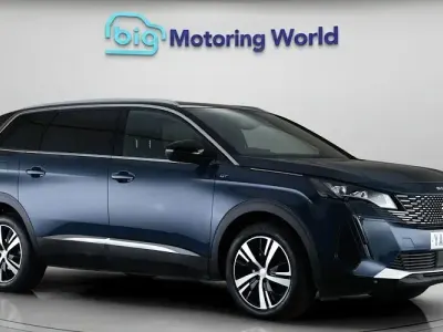 Used Peugeot 5008 GT 131 HP (96 kW) 2024 Blue SUV