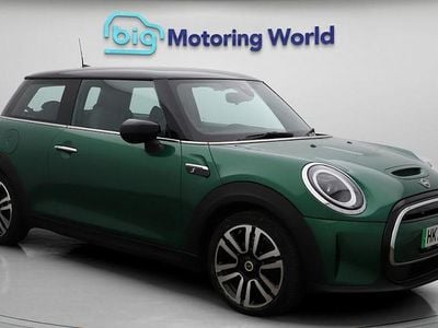 Used 2023 Mini Cooper Level 2 Hatchback | £14,300 (Good price)