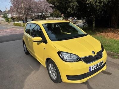 Used Skoda Citigo SE 60 HP (44 kW) 2018 Yellow Hatchback