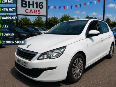 Used Peugeot 308 Access 100 HP (73 kW) 2016 White Hatchback