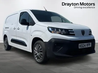 Used Peugeot Partner S 131 HP (96 kW) 2024 White MPV