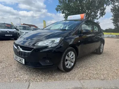 Used Vauxhall Corsa Design Edition 90 HP (66 kW) 2017 Black Hatchback
