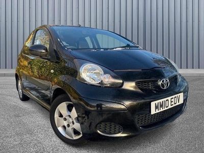 Used Toyota Aygo 67 HP (49 kW) 2010 Black Hatchback