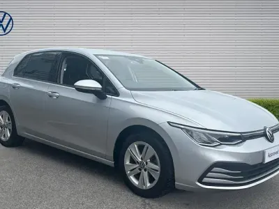 Używany VW Golf VIII Life 150 KM (110 kW) 2024 Hatchback