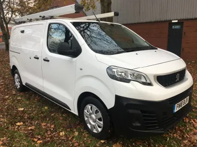 Used Peugeot Expert S 2018 White Van
