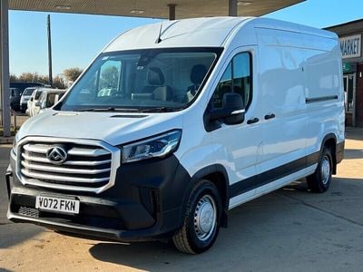 Maxus V90