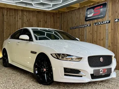 Used Jaguar XE R-Sport 200 HP (147 kW) 2018 Sedan
