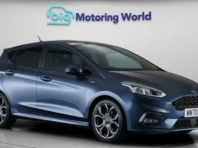 Usado Ford Fiesta ST-Line 125 CV (91 kW) 2020 Azul Utilitario