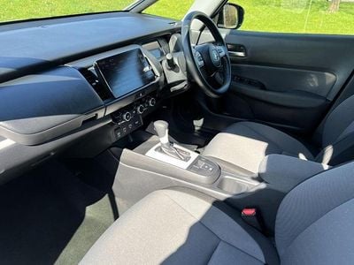 Used Honda Jazz Elegance 120 HP (88 kW) 2024 White Hatchback