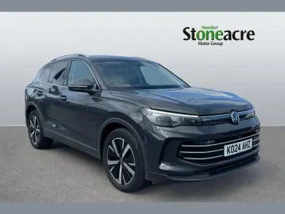Usado VW Tiguan Elegance 150 CV (110 kW) 2024 Gris SUV
