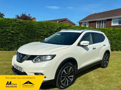 Used Nissan X-Trail N-TEC 130 HP (95 kW) 2016 Pearl white metallic SUV