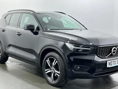 Used Volvo XC40 R-Design 163 HP (119 kW) 2021 Black SUV