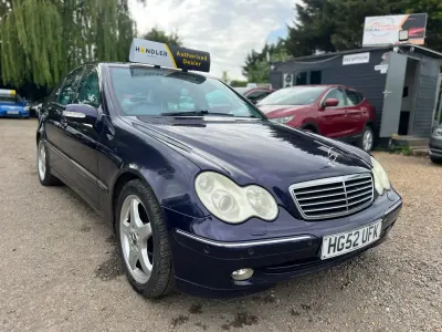Second-hand Mercedes C270 Avantgarde 2002 Mov Berlinǎ