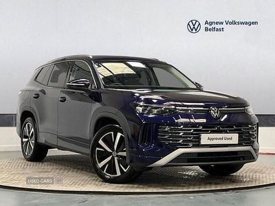 Used VW Touran Elegance 150 HP (110 kW) 2025 Mauve/purple MPV