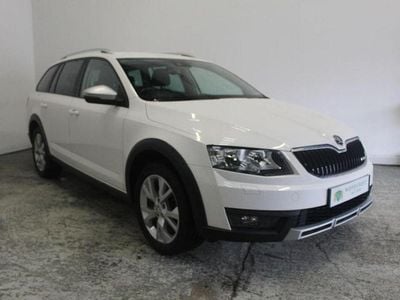 Begagnad Skoda Octavia 150 HK (110 kW) 2017 Vit Kombi