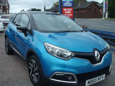 Used Renault Captur Dynamique 110 HP (80 kW) 2015 Blue SUV