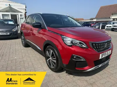 Used Peugeot 3008 Allure 130 HP (95 kW) 2019 Red SUV