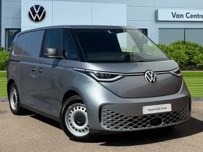 Usado VW ID. Buzz 210 kW (286 HP) 2024 Prateado Monovolume
