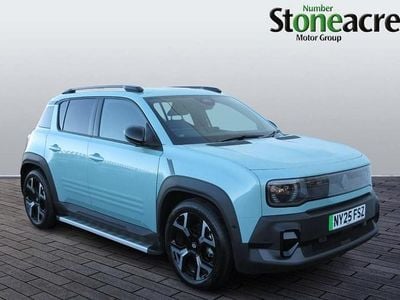 Used Renault 4 E-Tech Komfort 110 kW (150 HP) 2025 SUV