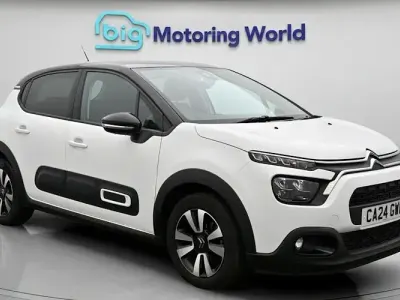 Used Citroën C3 PureTech 83 HP (61 kW) 2024 White Hatchback
