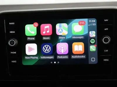 Begagnad VW T-Roc R-line 150 HK (110 kW) 2023 Grå SUV