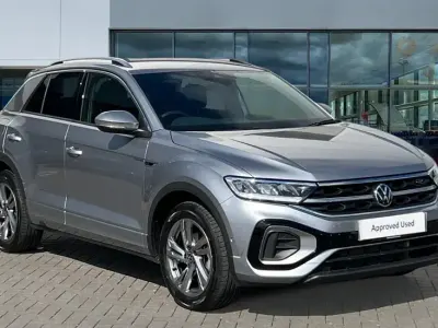 Używany VW T-Roc R-line 150 KM (110 kW) 2025 Srebrny SUV