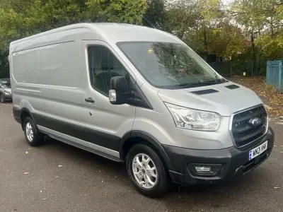 Używany Ford Transit Trend 130 KM (95 kW) 2021 Srebrny Van
