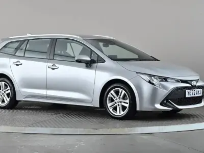 Used Toyota Corolla 122 HP (89 kW) 2022 Silver Estate