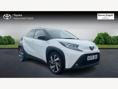 Used Toyota Aygo X 72 HP (52 kW) 2023 White SUV