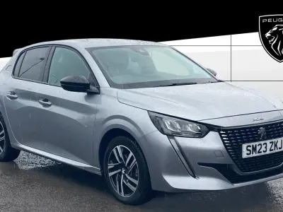 Second-hand Peugeot 208 Allure+ 100 CP (73 kW) 2023 Hatchback