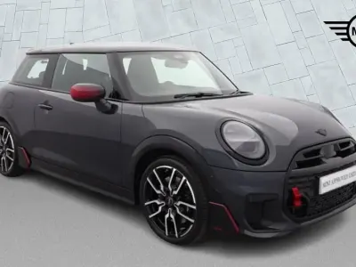 Used Mini Cooper Hatch 113 kW (154 HP) 2025 Grey Hatchback