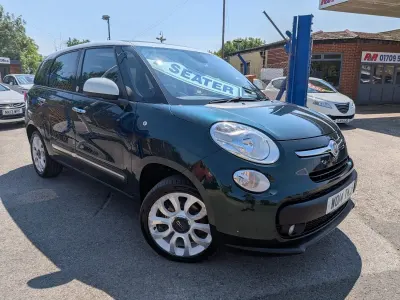 Used Fiat 500L Lounge 85 HP (62 kW) 2014 Green MPV