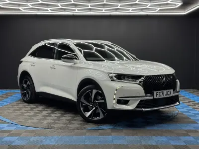 Used DS Automobiles DS7 Crossback Opera 300 HP (220 kW) 2021 White SUV