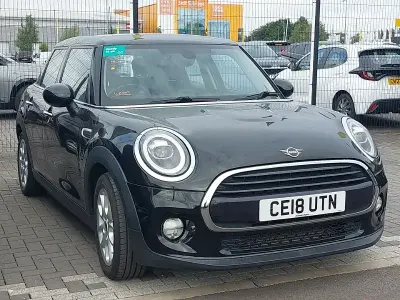 Used Mini Cooper 136 HP (100 kW) 2018 Black Hatchback