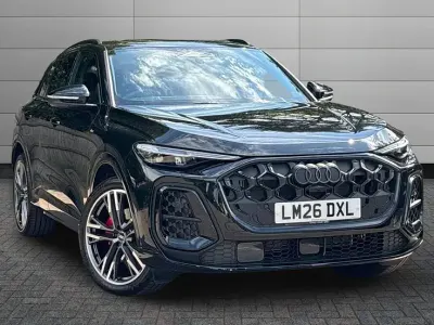 New Audi Q5 Sport 201 HP (147 kW) 2026 Mythos black SUV