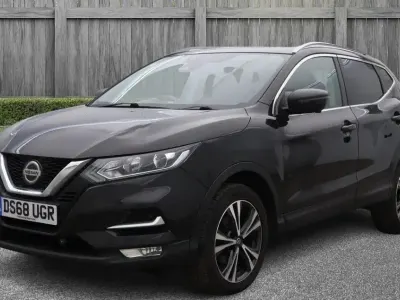 Used Nissan Qashqai N-Connecta 2018 Black SUV