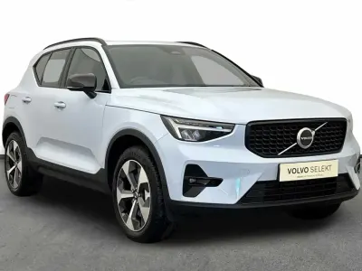 Used Volvo XC40 Plus 194 HP (142 kW) 2025 Blue SUV