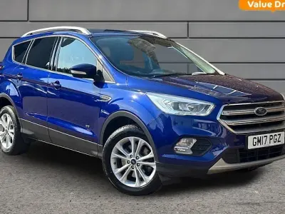 Second-hand Ford Kuga Titanium 179 CP (131 kW) 2017 Albastru SUV