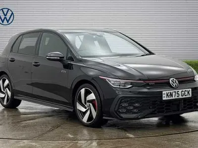 Used VW Golf VIII 265 HP (194 kW) 2025