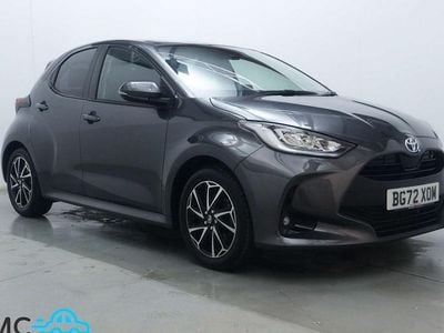 Usado Toyota Yaris Hybrid Design 116 HP (85 kW) 2025 Citadino