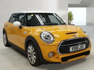 Used Mini Cooper S Hatch 2018 Orange Hatchback