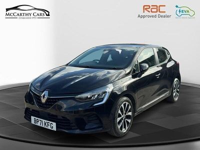 Used Renault Clio V Iconic 90 HP (66 kW) 2022 Diamond black Hatchback