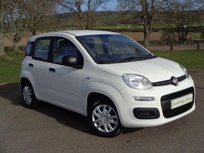 Used Fiat Panda Pop 69 HP (50 kW) 2016 Ambient white Hatchback