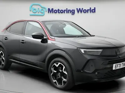 Second-hand Vauxhall Mokka SRi 131 CP (96 kW) 2022 Negru SUV