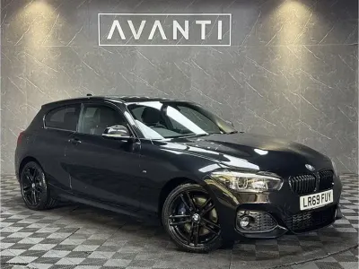 Used BMW 118 Efficient Dynamics 150 HP (110 kW) 2019 Black Hatchback