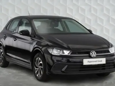 Used VW Polo Life 95 HP (69 kW) 2023 Blue Hatchback